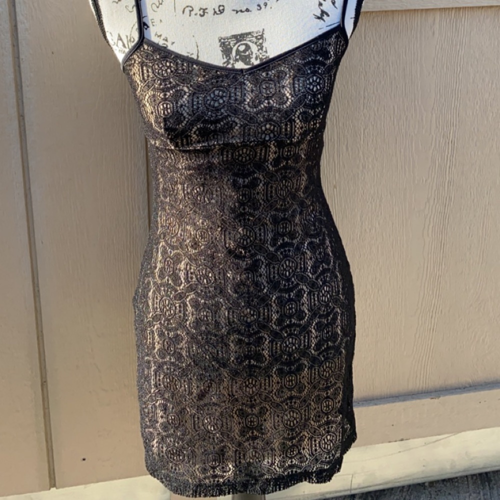Black/Nude Mini dress